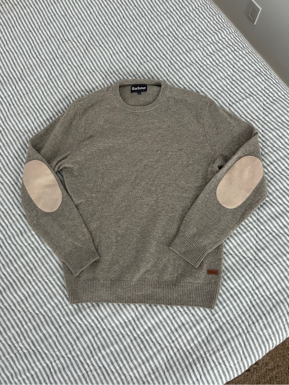 Barbour 100% Wool Elbow Patch Crewneck Sweater Medium Men’s Beige Tan Brown